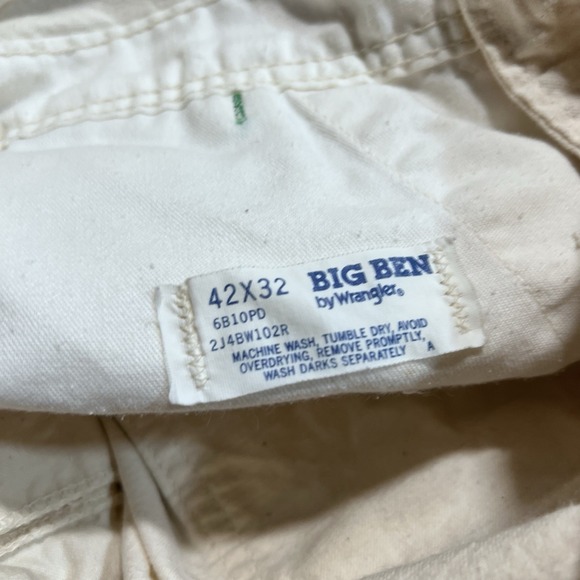 Vintage  Wrangler Bib Overalls 42 x 32 Cream 90s Chevy‎ NASCAR Daytona Patches - Picture 11 of 16